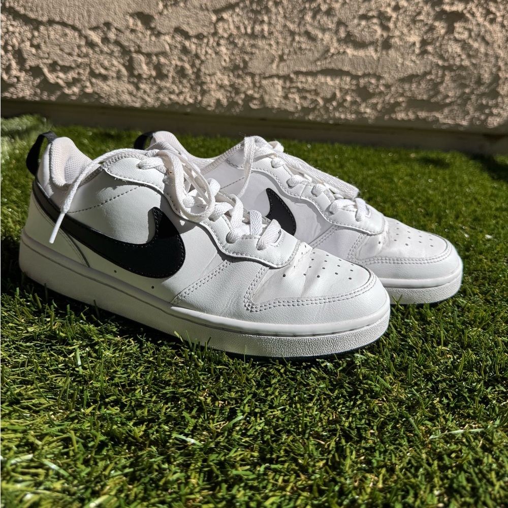 Size 7 (GS) - Nike Court Borough 2 Low Triple Black